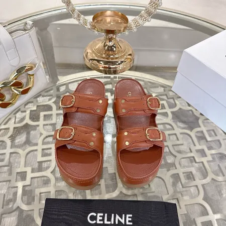 セリーヌ サンダル