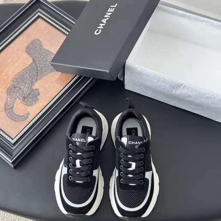 シャネル スニーカー