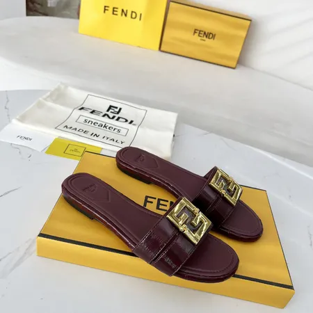 フェンディ スリッパ
