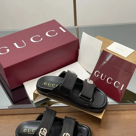 グッチ サンダル
