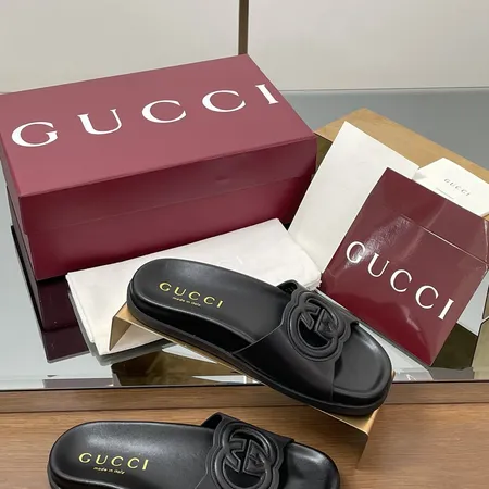 グッチ スリッパ