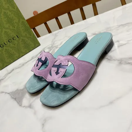 グッチ スリッパ