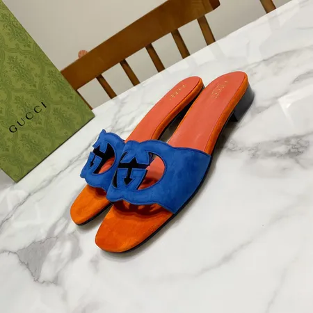 グッチ スリッパ