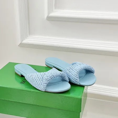 ボッテガ ヴェネタ スリッパ