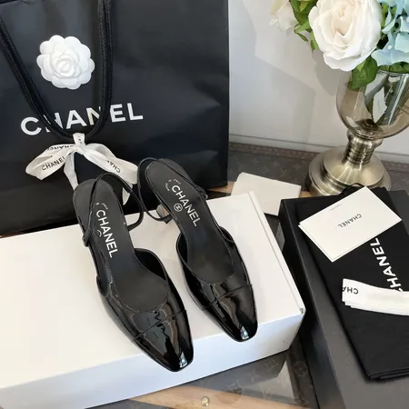 シャネル サンダル