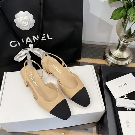 シャネル サンダル