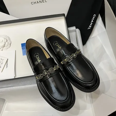 シャネル ビジネスシューズ