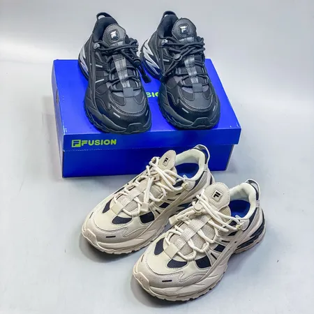 フィラ スニーカー