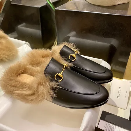 グッチ スリッパ