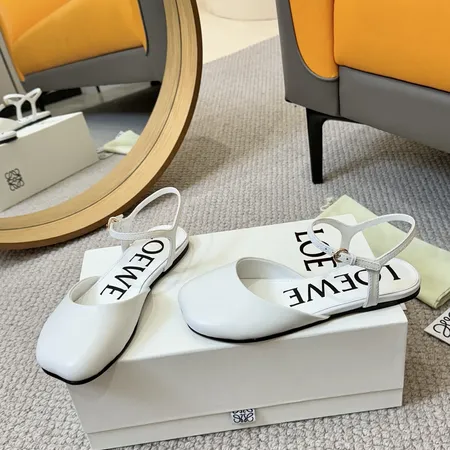 ロエベ サンダル