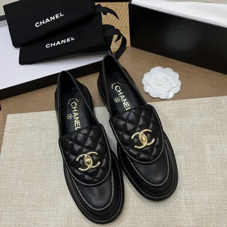 シャネル ビジネスシューズ