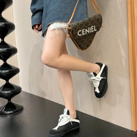 クロエ カジュアルシューズ