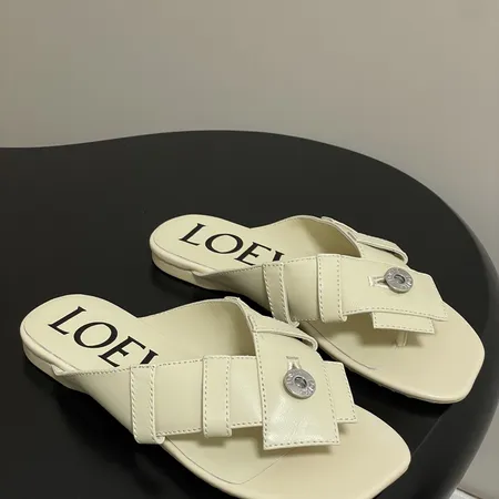 ロエベ スリッパ