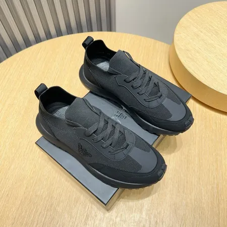 アルマーニ スニーカー