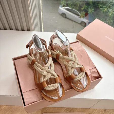 ミュウミュウ サンダル