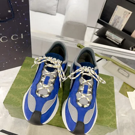 グッチ スニーカー