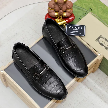 グッチ ビジネスシューズ