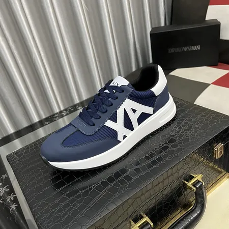 アルマーニ スニーカー