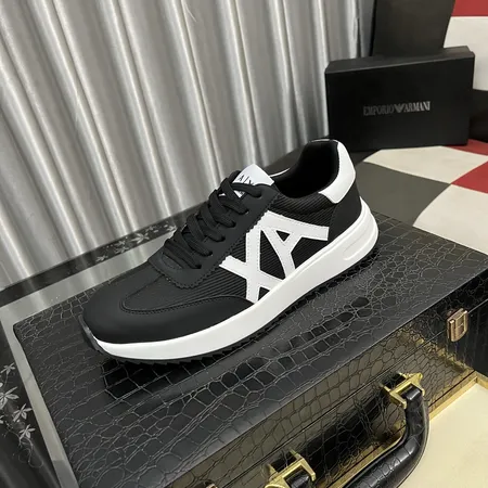 アルマーニ スニーカー