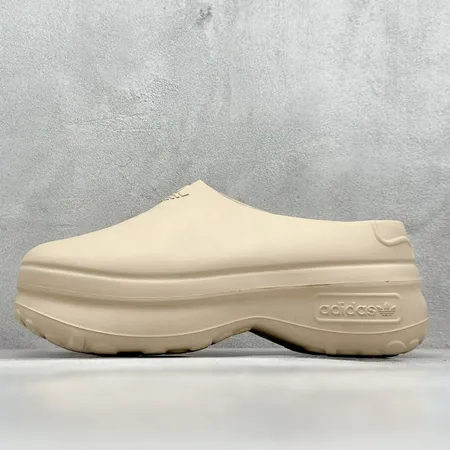 アディダス スリッパ