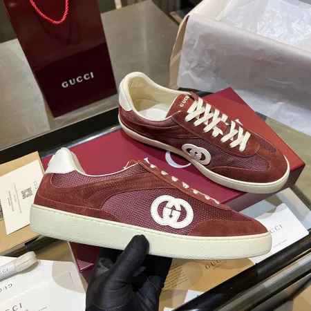 グッチ スニーカー