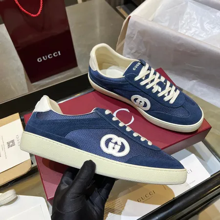 グッチ スニーカー