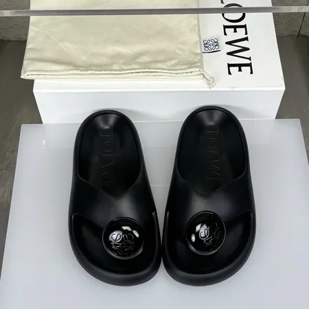 ロエベ スリッパ