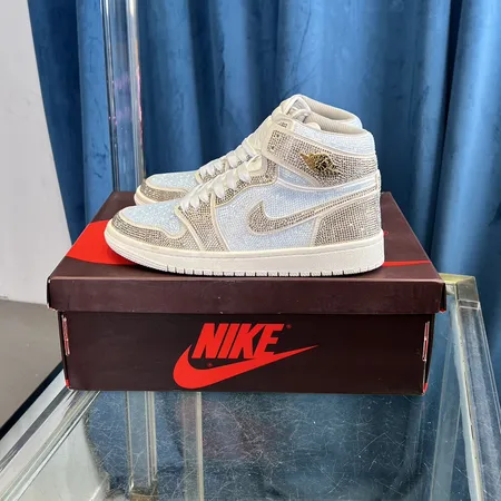 ナイキ カジュアルシューズ