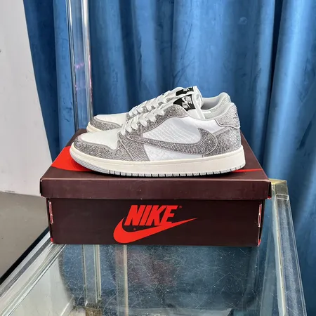 ナイキ カジュアルシューズ