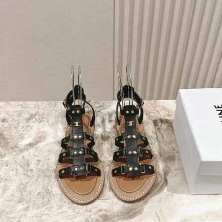 セリーヌ サンダル