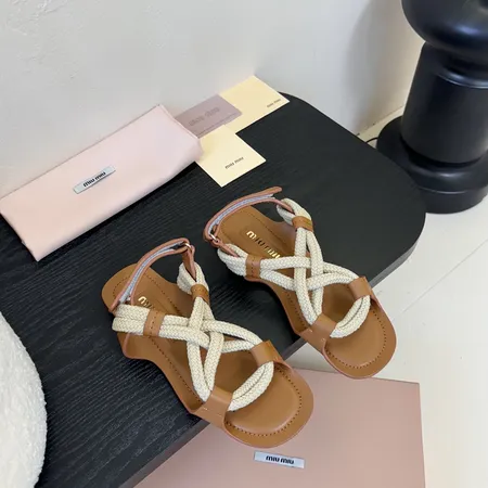 ミュウミュウ サンダル