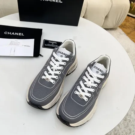 シャネル スニーカー