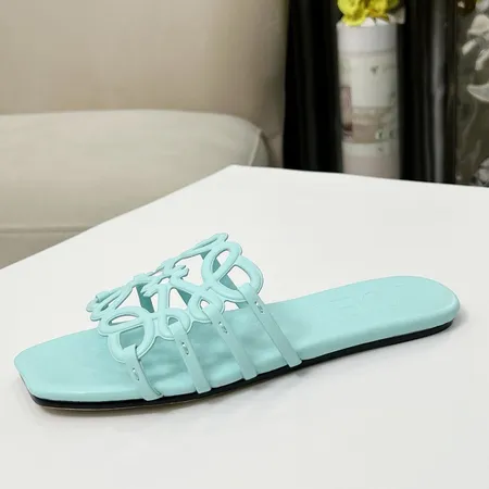 ロエベ スリッパ