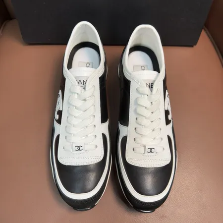 シャネル スニーカー