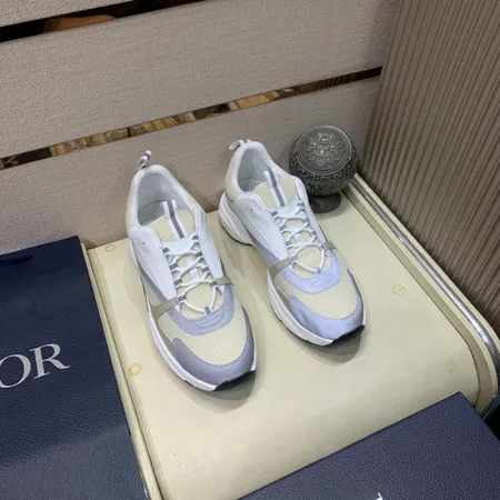 ディオール スニーカー