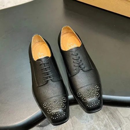 クリスチャン・ルブタン ビジネスシューズ