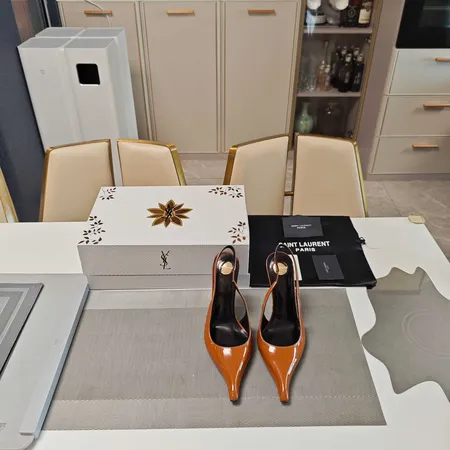 イブサンローラン サンダル