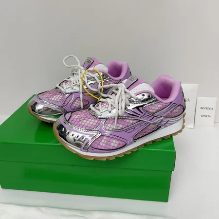 ボッテガ ヴェネタ カジュアルシューズ