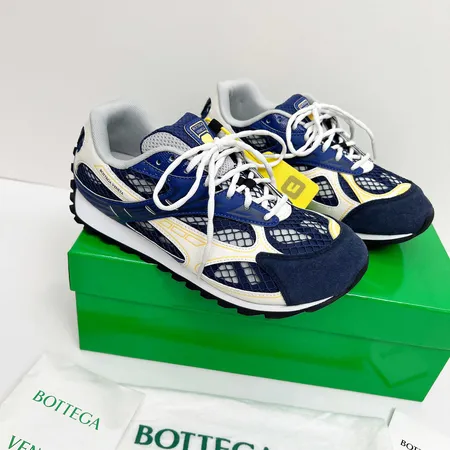 ボッテガ ヴェネタ カジュアルシューズ