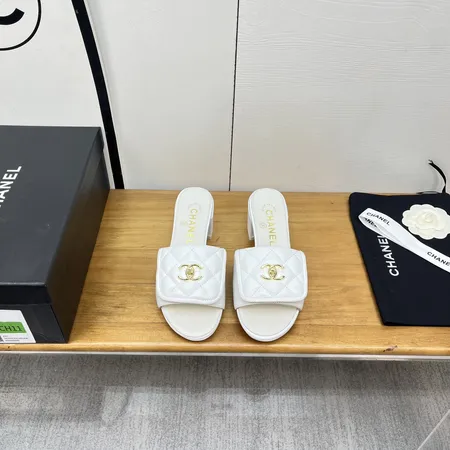 シャネル スリッパ