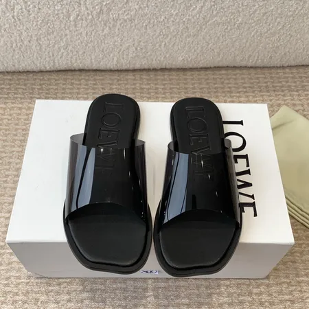 ロエベ スリッパ