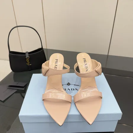 プラダ サンダル