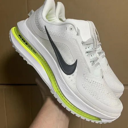 ナイキ スニーカー