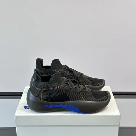 バーバリー ス スニーカー