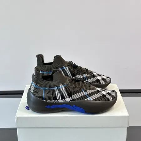 バーバリー ス スニーカー