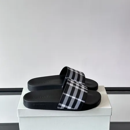 バーバリー ス スリッパ