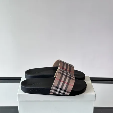 バーバリー ス スリッパ