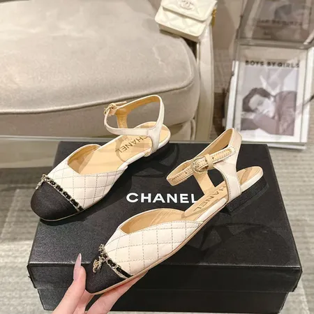 シャネル サンダル