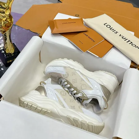 ルイヴィトン スニーカー