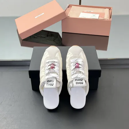 ミュウミュウ スリッパ